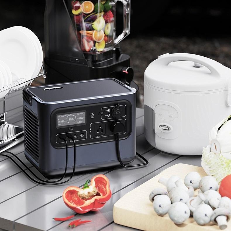 Super fast charging power station 600W