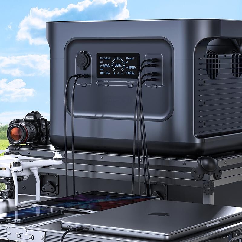 Super fast charging power station2000W