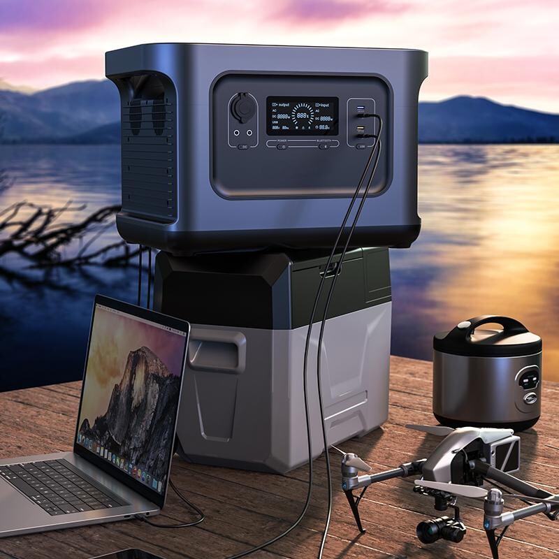 Super fast charging power station2000W