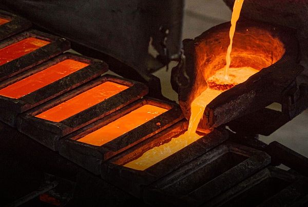 لحماية الشعاب المرجانية وأشجار المانغروف ومصائد الأسماك.