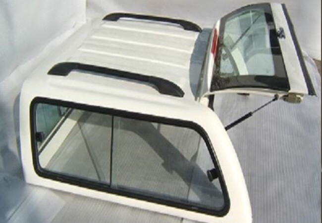 ضميمة غطاء السيارة المضيف غطاء المطر