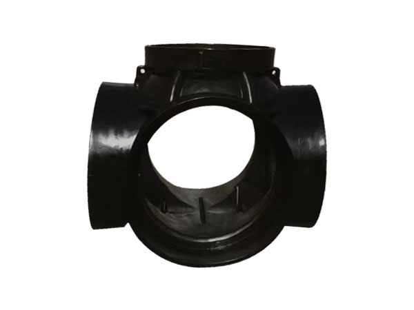 سلسلة عداء مياه المجاري - مقعد بئر رباعي الاتجاهات