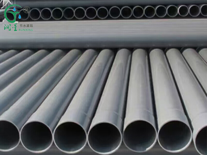 أنابيب البولي فينيل كلوريد