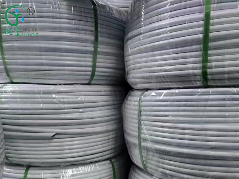 أنبوب البولي إيثيلين