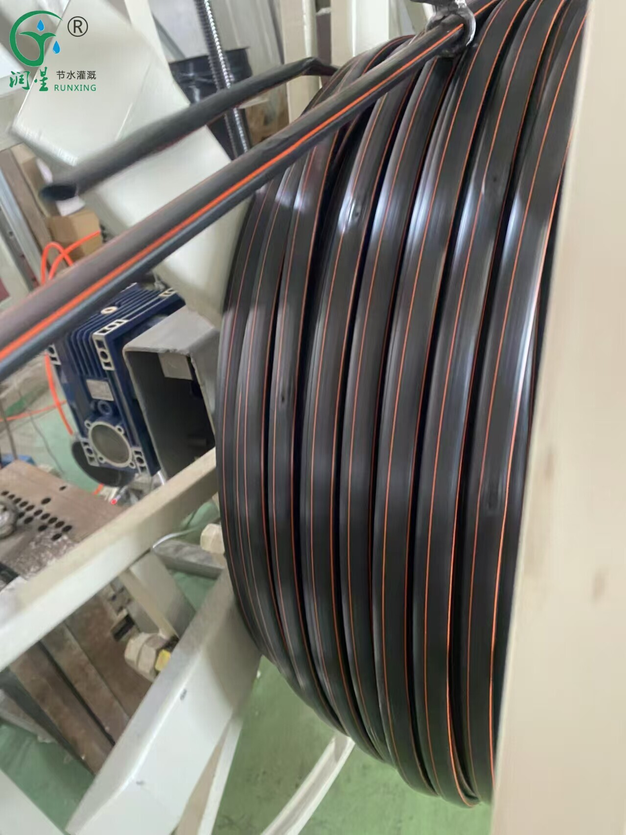 أنبوب الري بالتنقيط المعوض للضغط