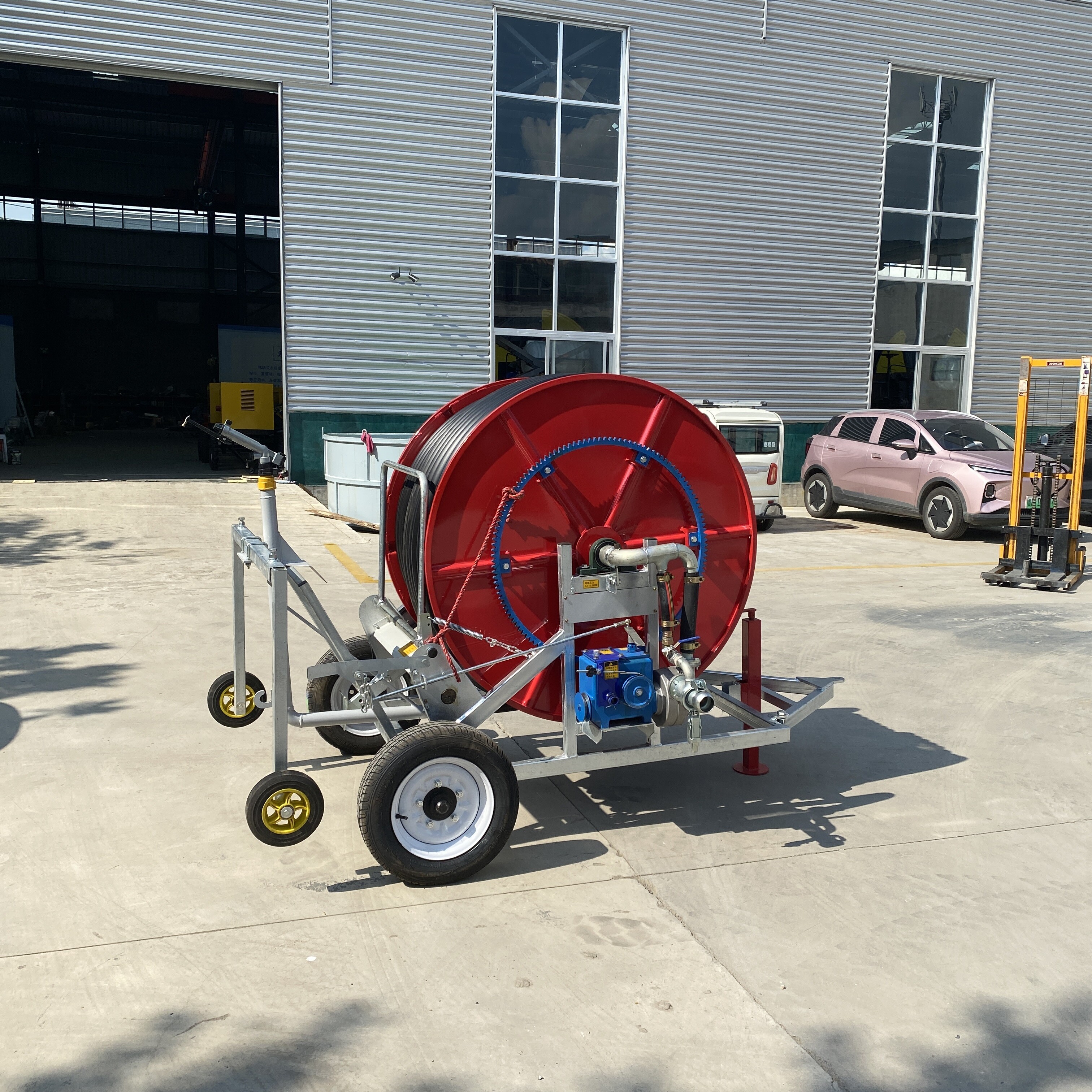 ماكينة ري البكرة