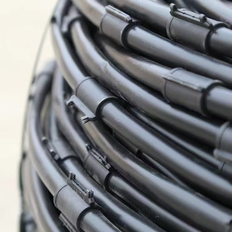 نظام الري بالتنقيط تحت الأرض TerraCore™ لمدة 10 سنوات نظام الري بالتنقيط تحت الأرض TerraCore™ لمدة 10 سنوات