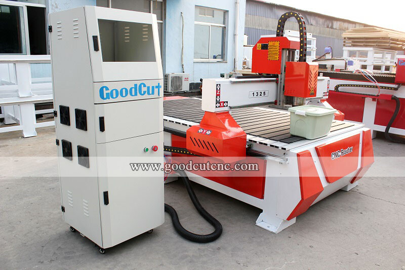 راوتر CNC لنحت الخشب عالي السرعة GC1325 من GoodCut 