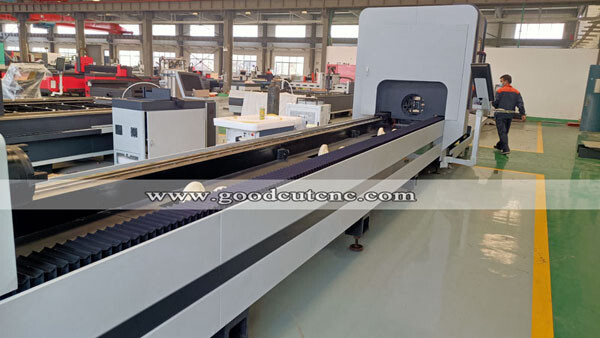 أنبوب معدن ليزر الألياف GC-FR 6020 CNC