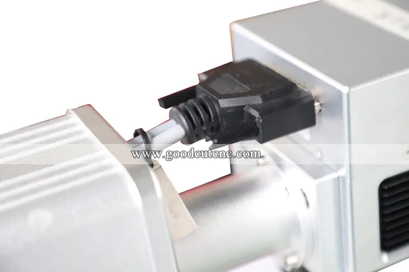 GC-1010FM 2D ماكينة ترميز الليزر الألياف 6.jpg GC-1010FM 2D ماكينة ترميز الليزر الألياف 6.jpg