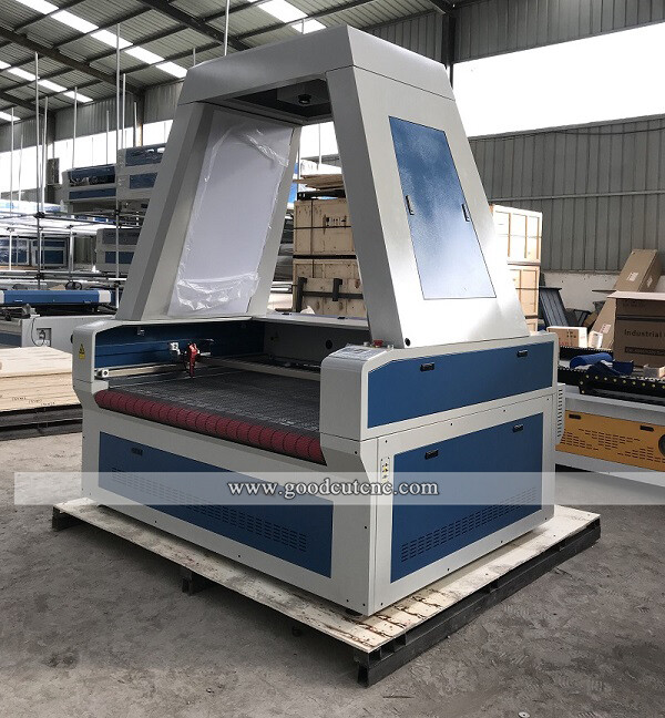 ماكينة قص السترات بالليزرGC1390LA