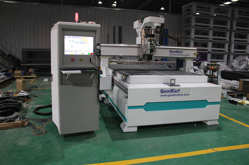 ماكينة GC1325ATC CNC