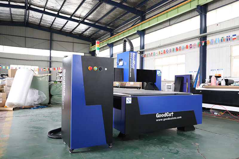 ماكينة راوتر CNC GC1325G عالية المستوى وعالية الجودة
