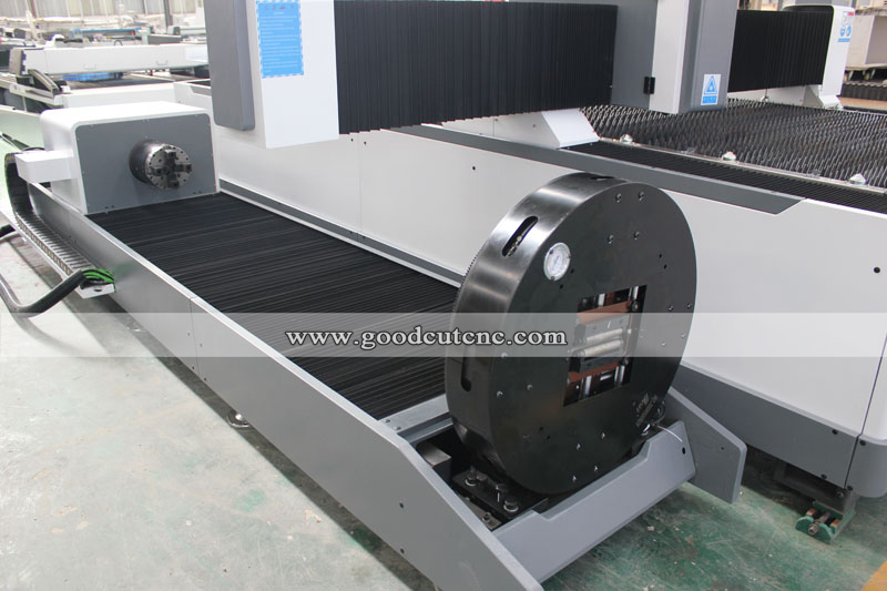 قاطع الليزر الليفي مقابل القطع بالبلازما: أيهما مناسب لك؟