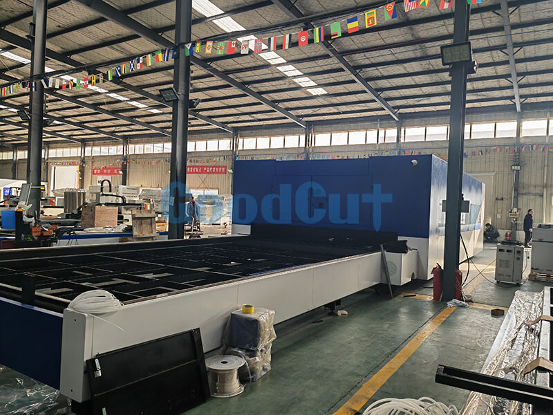 12000W IPG غطاء حماية مزدوج كامل السرعة العالية GC-3060FC-D