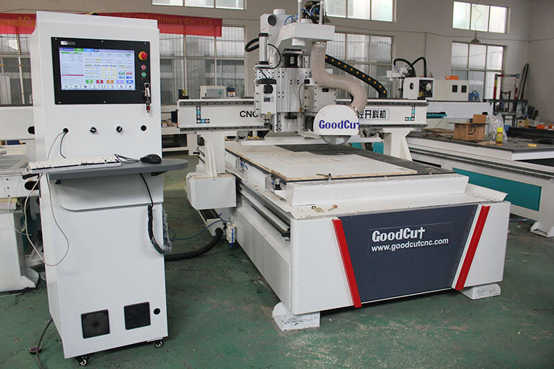 GC-1325-Pمانعة السن منشارة Saw cutter cnc router