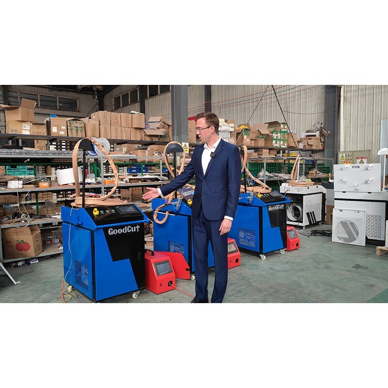 GC-WCC 4 in1 3000W 2000W 1500W 1000W ماكينة اللحام بالليزر 