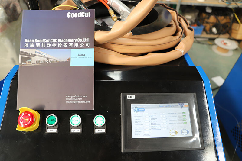 GC-WCC 4 in1 3000W 2000W 1500W 1000W ماكينة اللحام بالليزر 