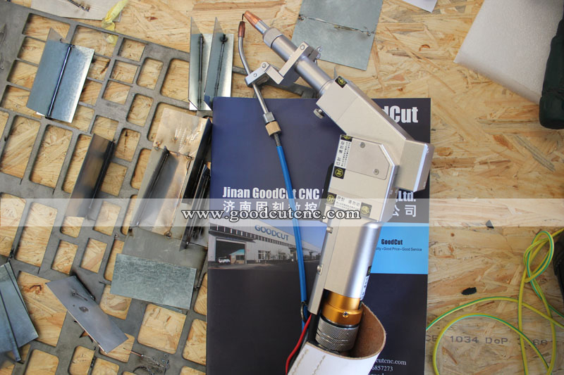 GC-CL منظف ليزر الليفِي المحمول باليد