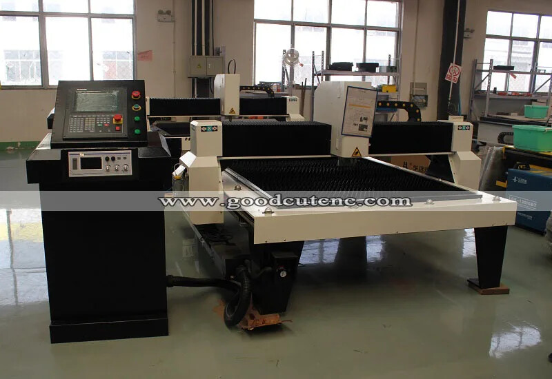 آلة القطع بالبلازما GC1313P: إعادة تعريف الكفاءة!