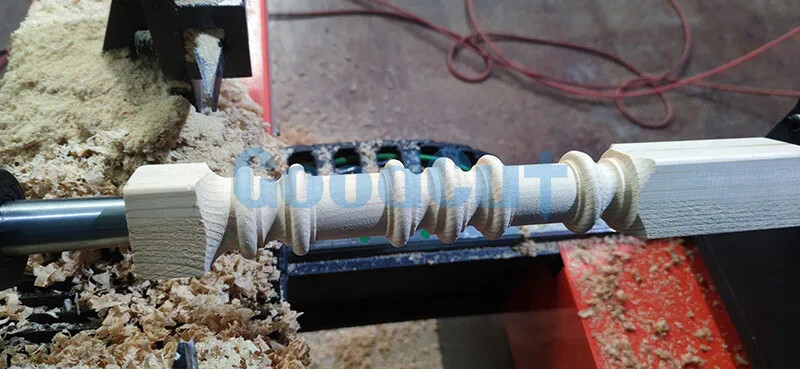 GC-1220WL ماكينة دوارة خشب Detail 1.jpg GC-1220WL ماكينة دوارة خشب Detail 1.jpg