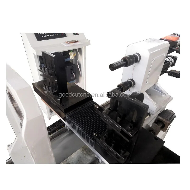 GC1510ماكينة الخراطة الخشبية ذات المحورين