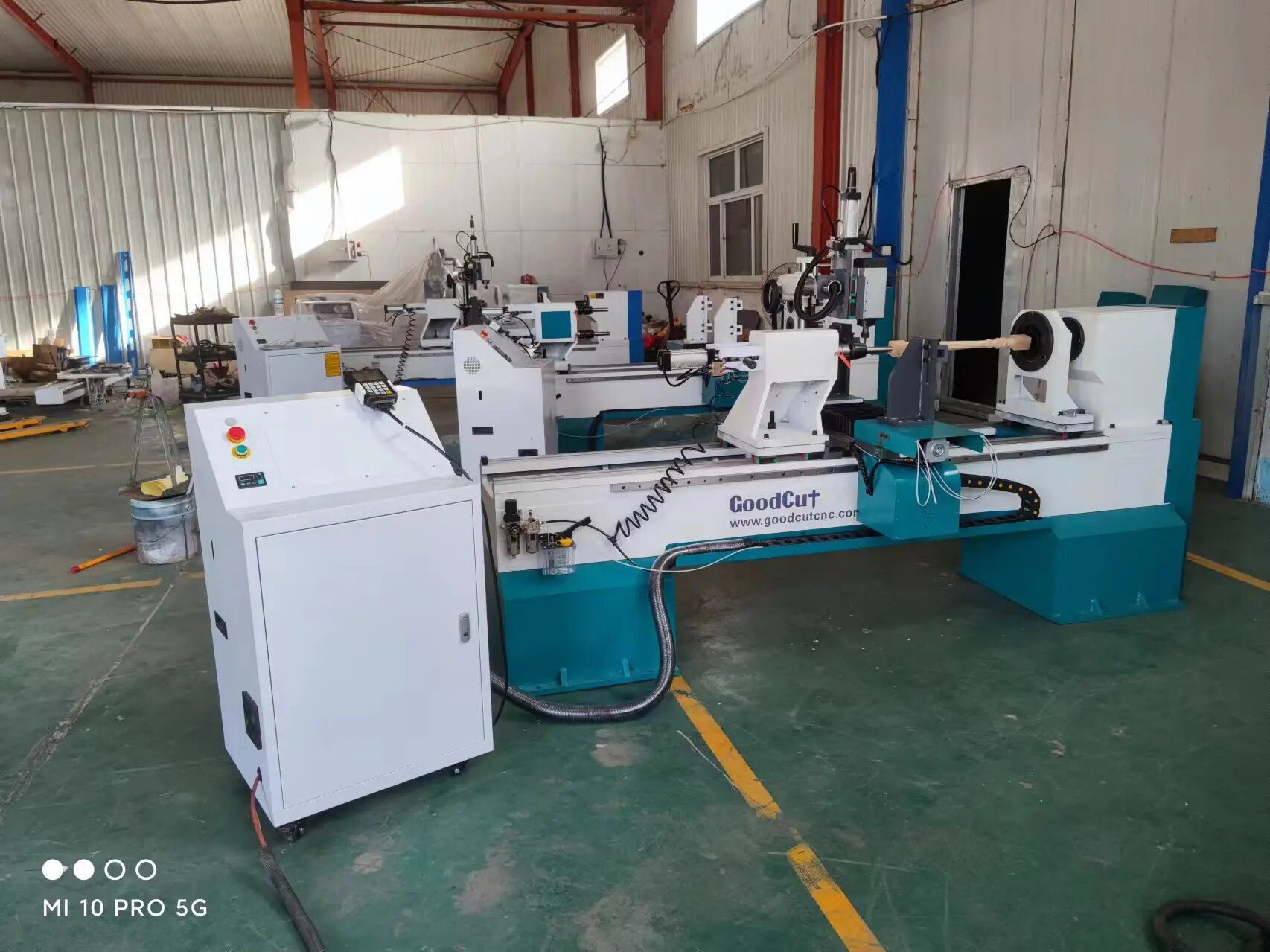 GC1530WLماكينة الخراطة الخشبية الصغيرة