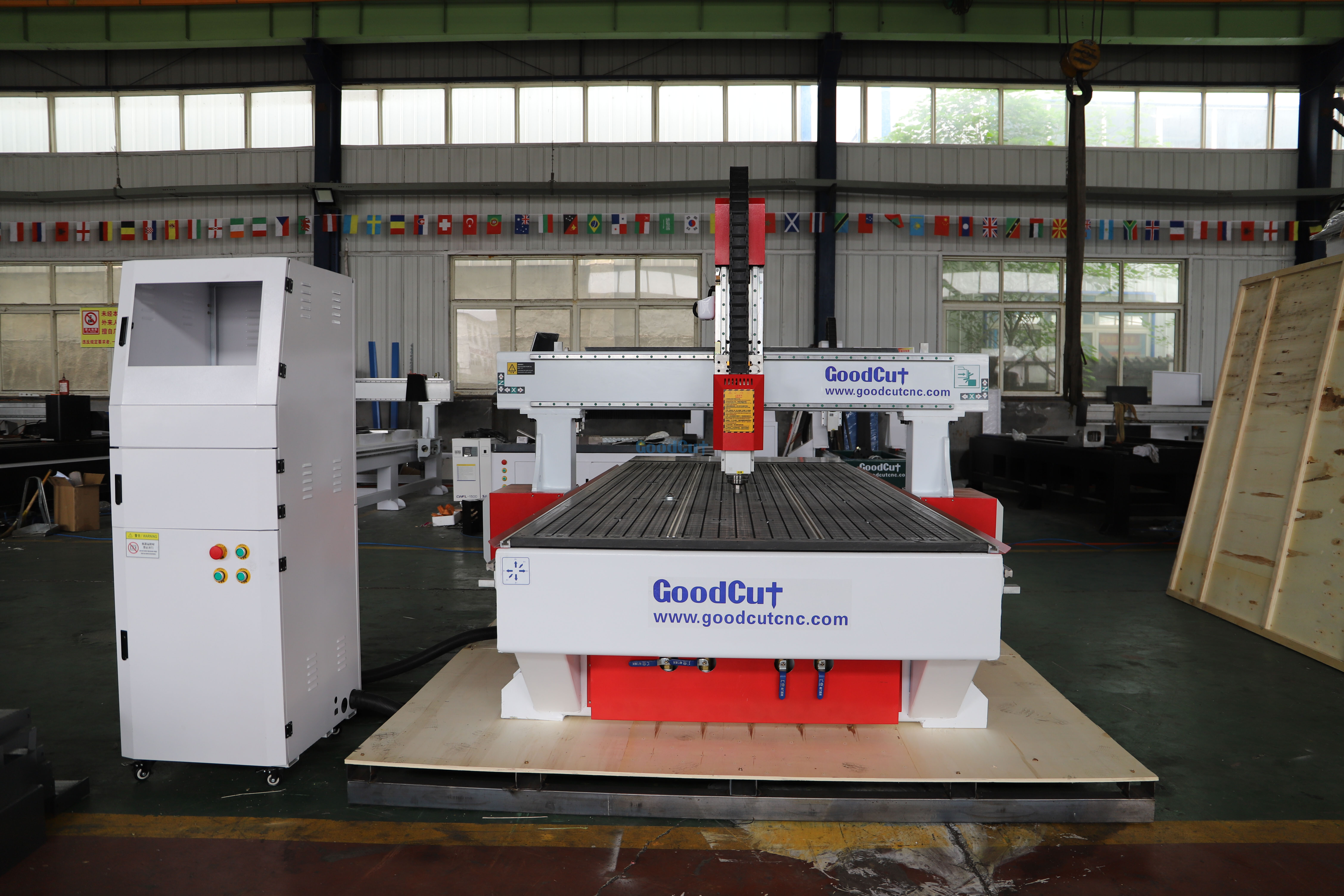 GC1325VH Heavy Duty CNC Router（1）