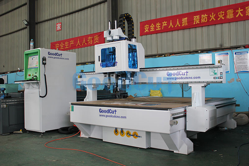 GC1625-O Wood CNC كارتون التحكم العددي آلة الحفر مع الاهتزاز سكين قطع الخشب .