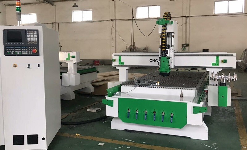 GC1325ATC-D ATC CNC التصنيع باستخدام الحاسب الآلي آلة الحفر مع القرص التلقائي أداة تغيير الجهاز