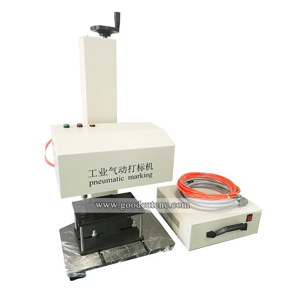 CNC  الصناعية التحكم العددي هوائي المنتجات المعدنية ، الأنابيب المعدنية نقطة آلة وسم