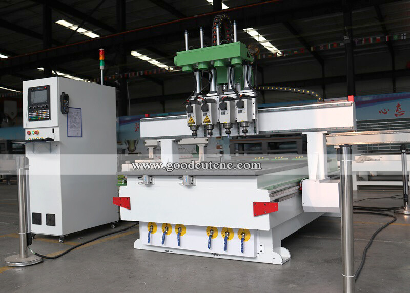 GC1325-P4 CNC  متعددة تعمل بالهواء المضغوط المغزل النجارة آلة الحفر لصناعة الأثاث