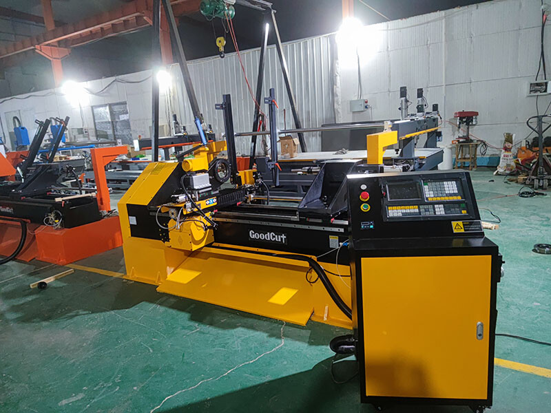 GC1530WL-AF قابل للتعديل التلقائي تغذية مخرطة النجارة 