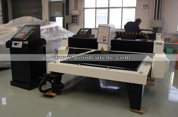 هواية حجم صغير 1300 *   1300mm 60A 100A 160A قاطع آلة قطع البلازما CNC GC1313P 