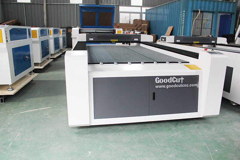 CO2 الليزر قطع آلة الحفر 