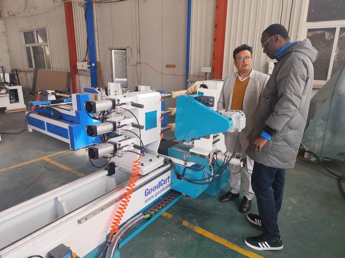 customer visit factory 2.jpg