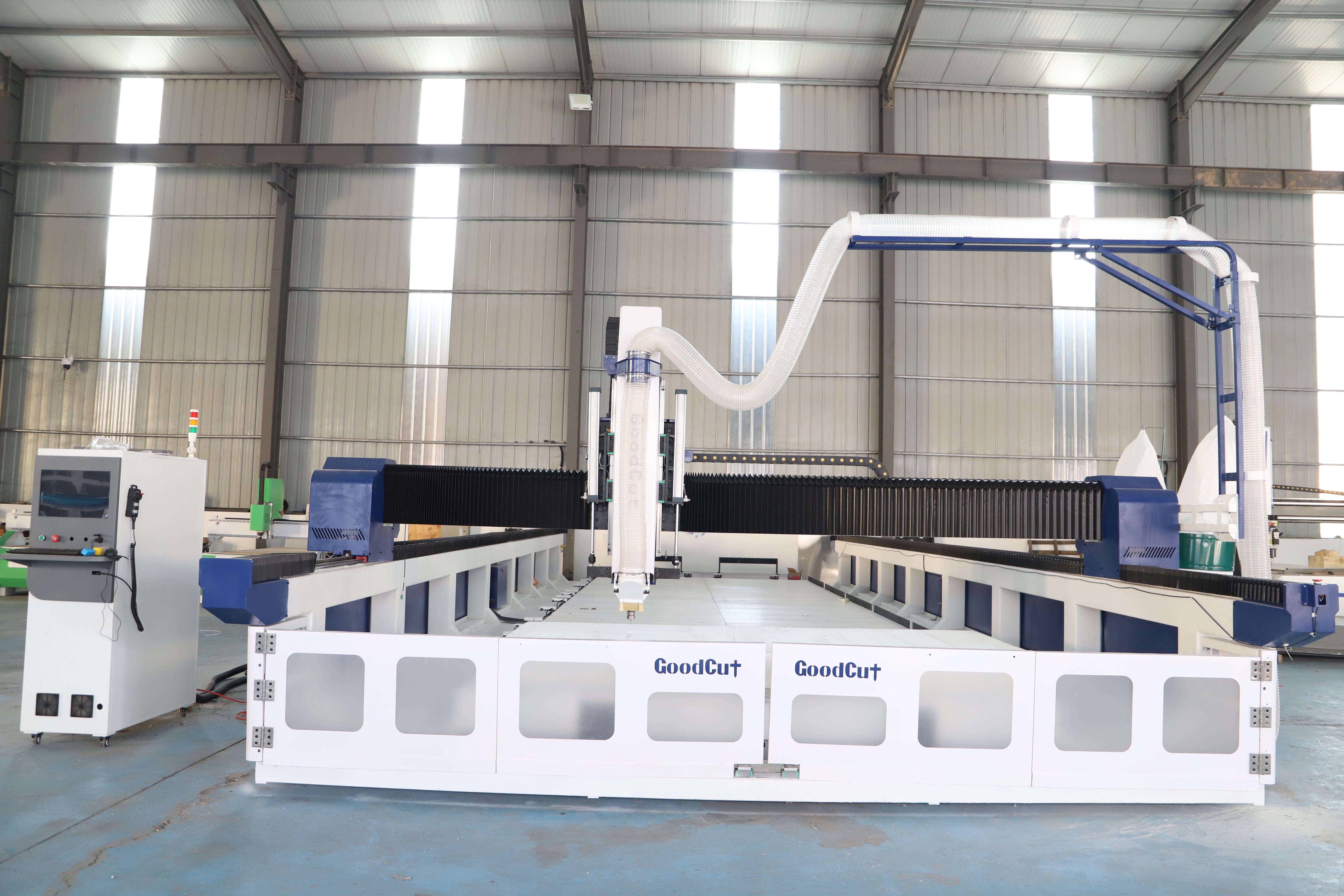 آلة CNC GC3012ATC بطول 12 متر مع نظام ATC للنقش على الخشب والرغوة EPS