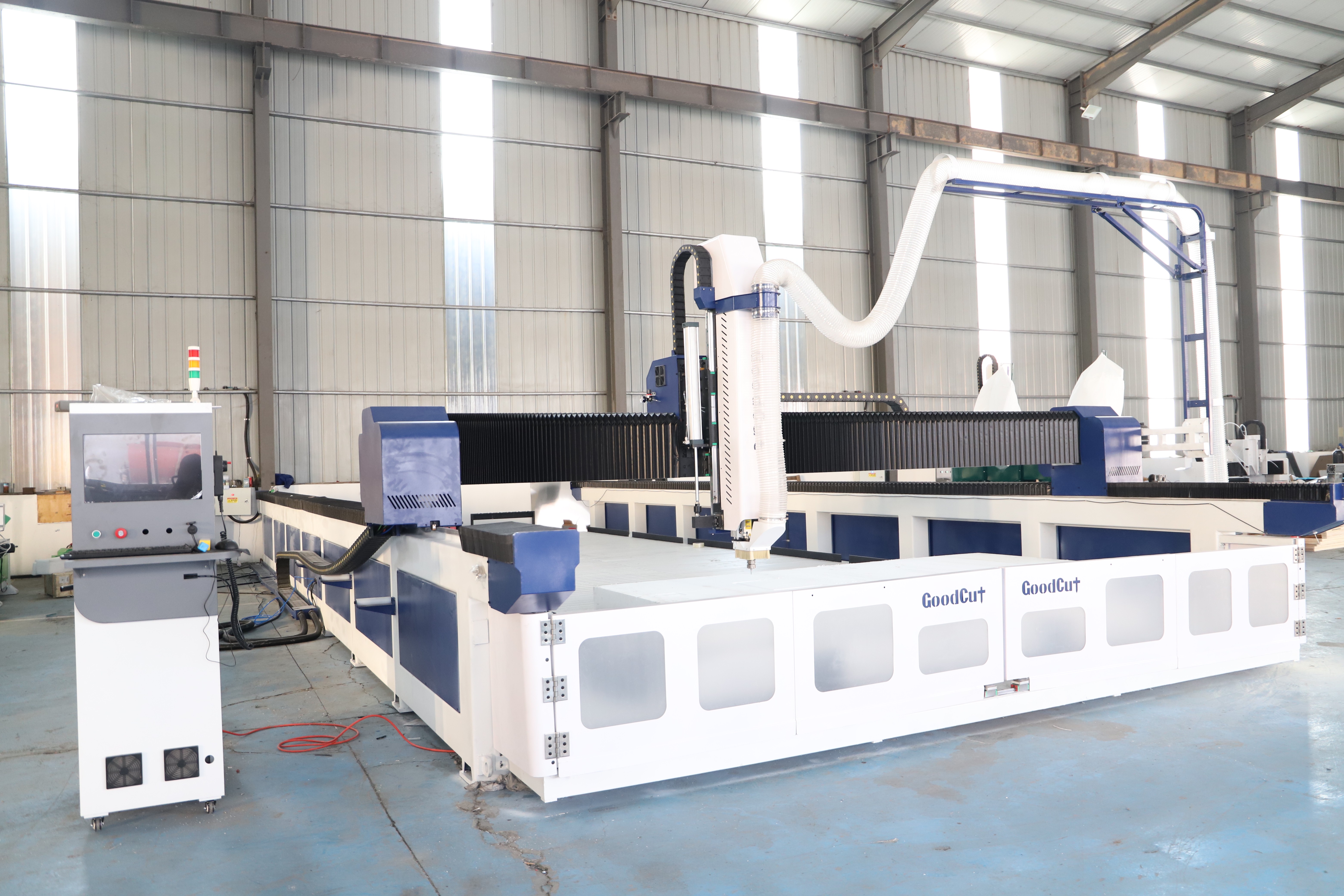 آلة CNC GC3012ATC بطول 12 متر مع نظام ATC للنقش على الخشب والرغوة EPS
