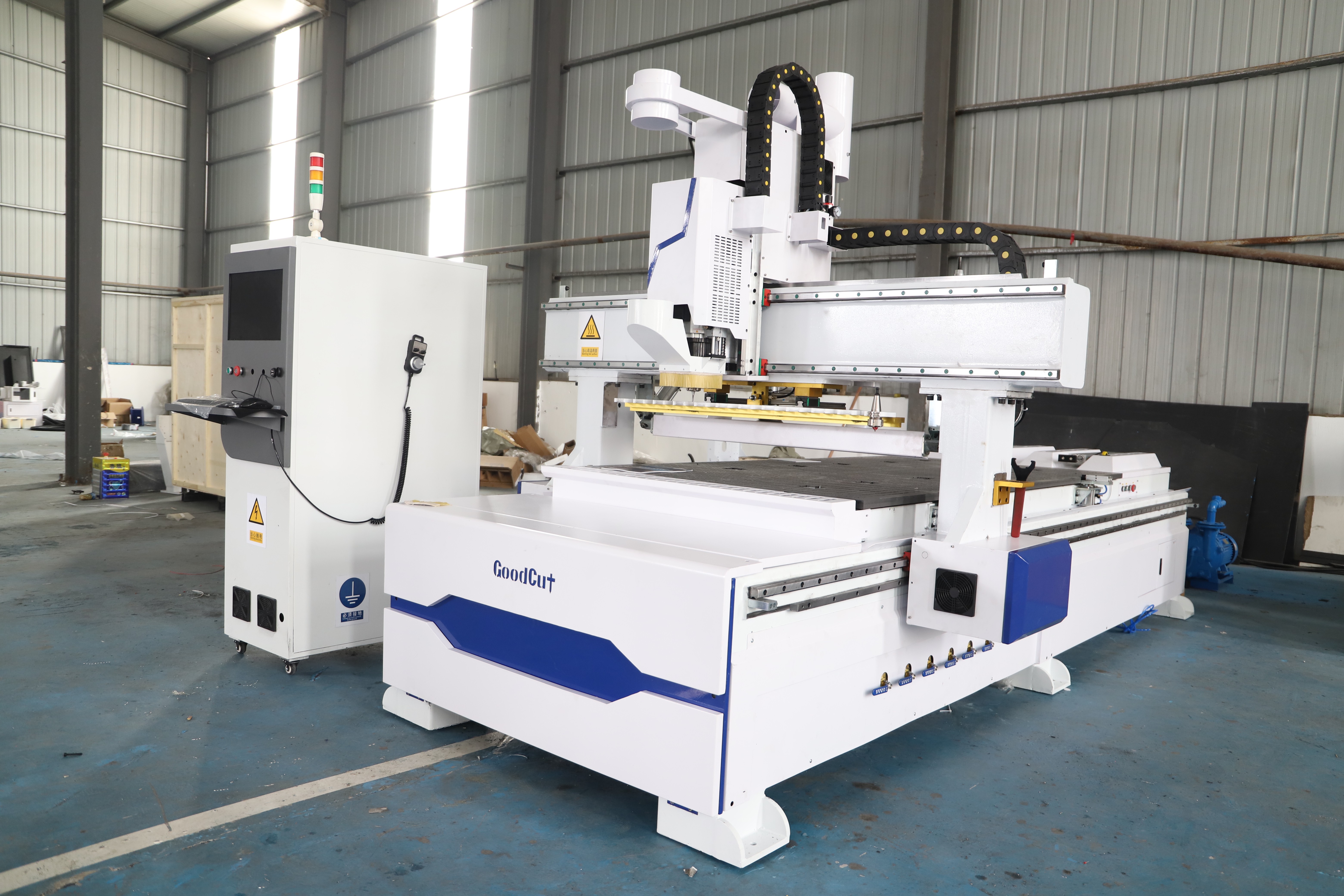 GC1325ATC ماكينة راوتر CNC ذاتية تغيير الأدوات الأوتوماتيكية