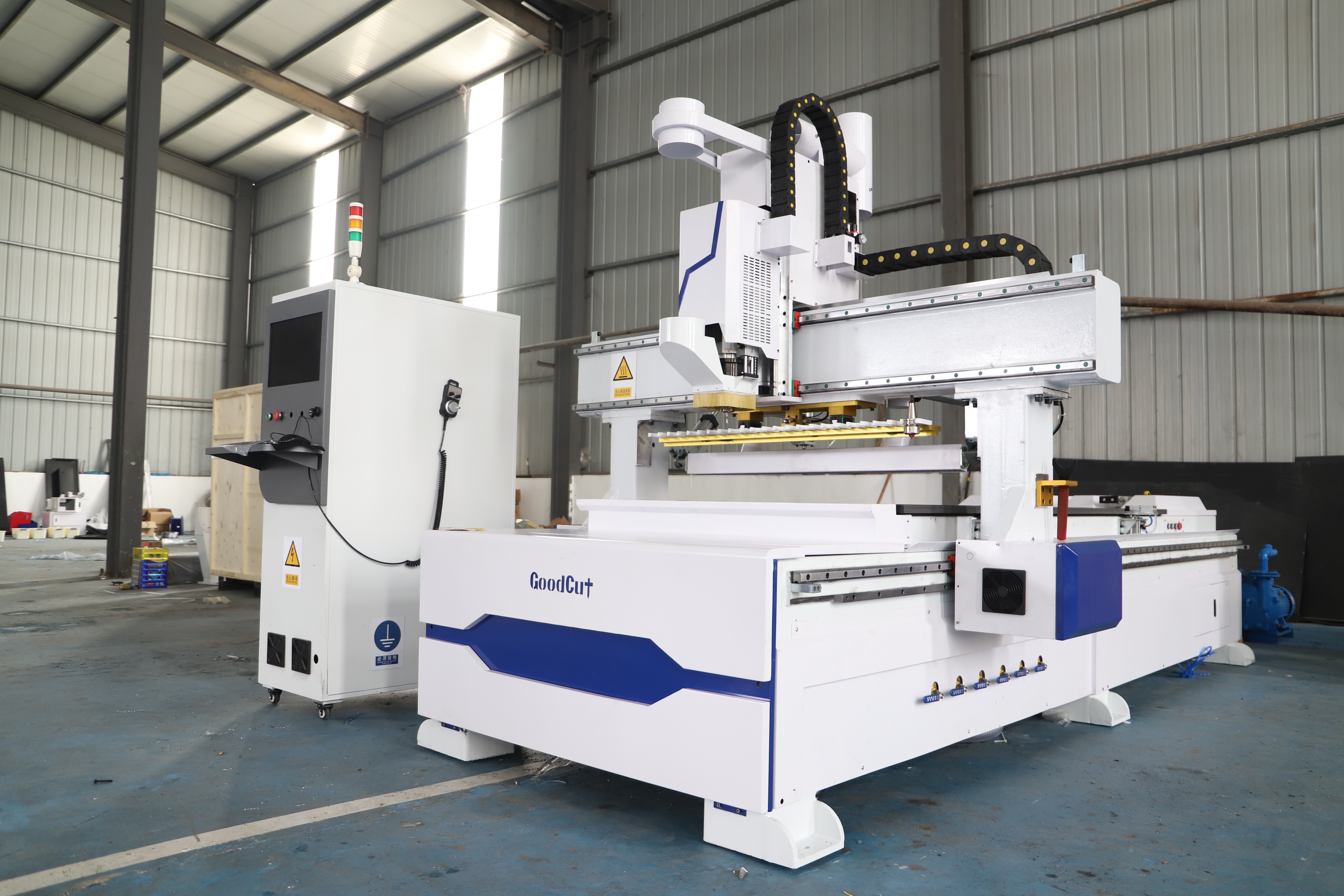 GC1325ATC ماكينة راوتر CNC ذاتية تغيير الأدوات الأوتوماتيكية
