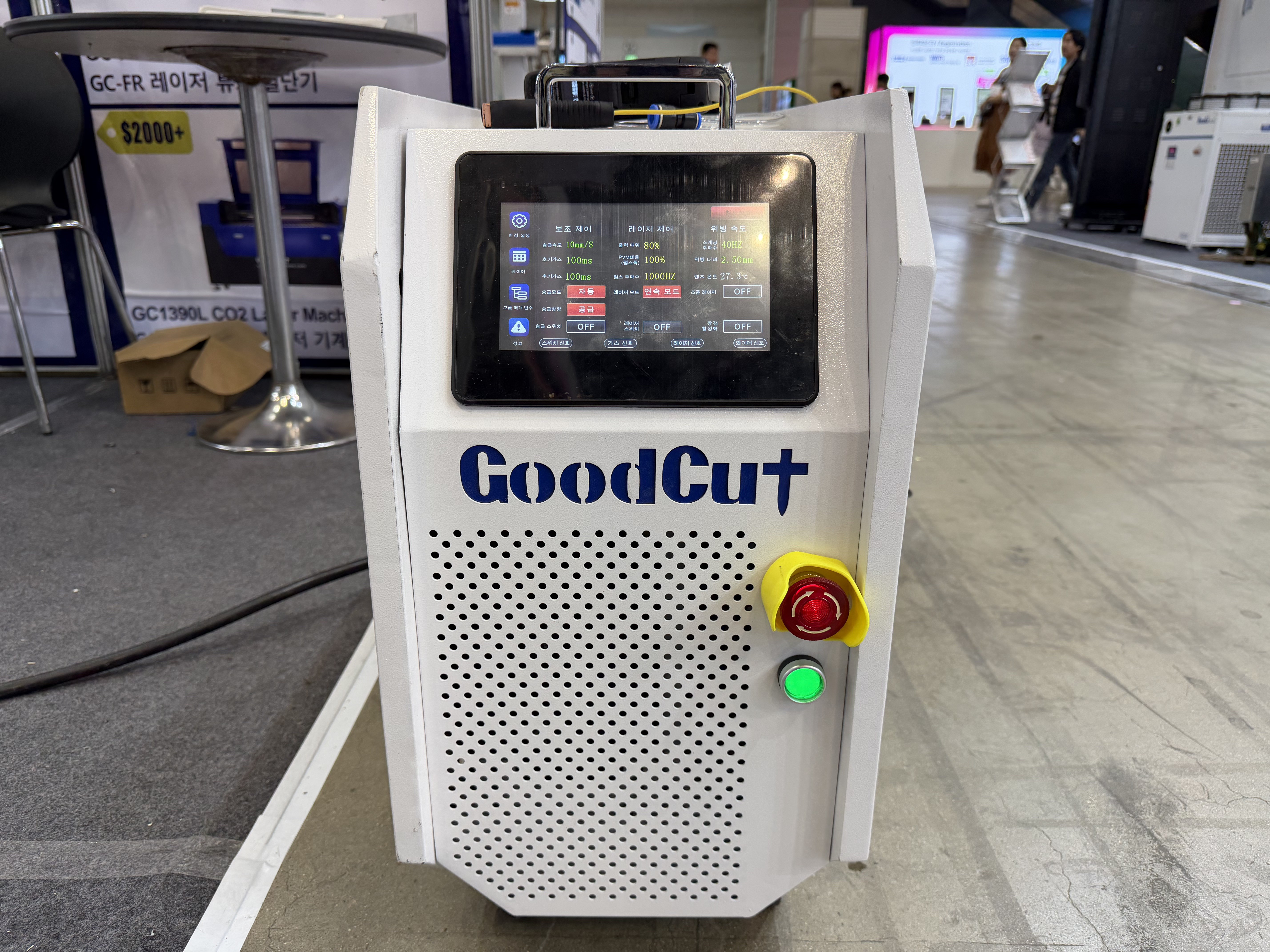 GC-WCCA آلة لحام ليزر بتبريد هوائي 5 في 1 للحام والقطع والتنظيف بالليزر