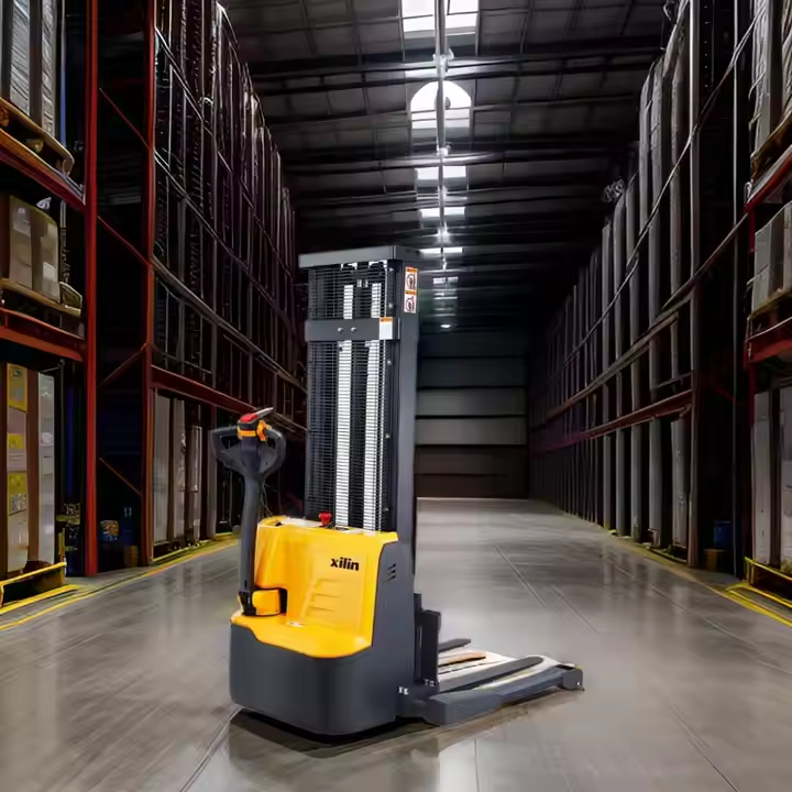 1.5 طن 2.0 طن مكدس كهربائي 4 طرق كهربائية بمحرك تيار متردد 4 طرق رافعة شوكية VNA