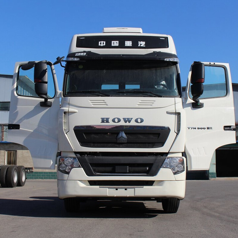 تم استخدام شاحنة جرار HOWO T7h 4X2 500 حصان