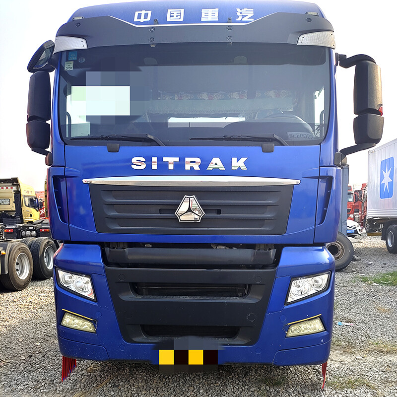 شاحنة سينوتروك C7H الثقيلة المستعملة 540 حصان 6X4 جرار أوتوماتيكي للبيع