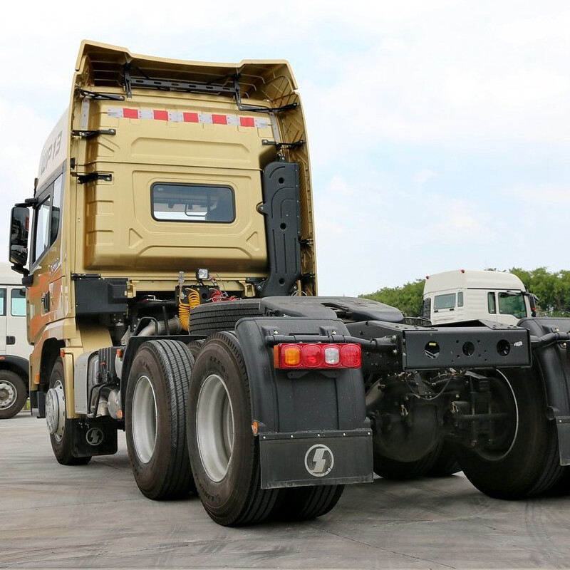 شاحنة جرار شاكمان X3000 6X4 500 حصان مستعملة من الصين