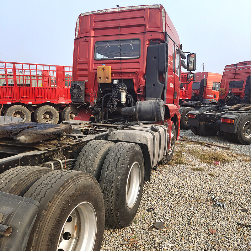 شاكمان M3000 الإصدار الكلاسيكي 430 حصان 6X4 جرار