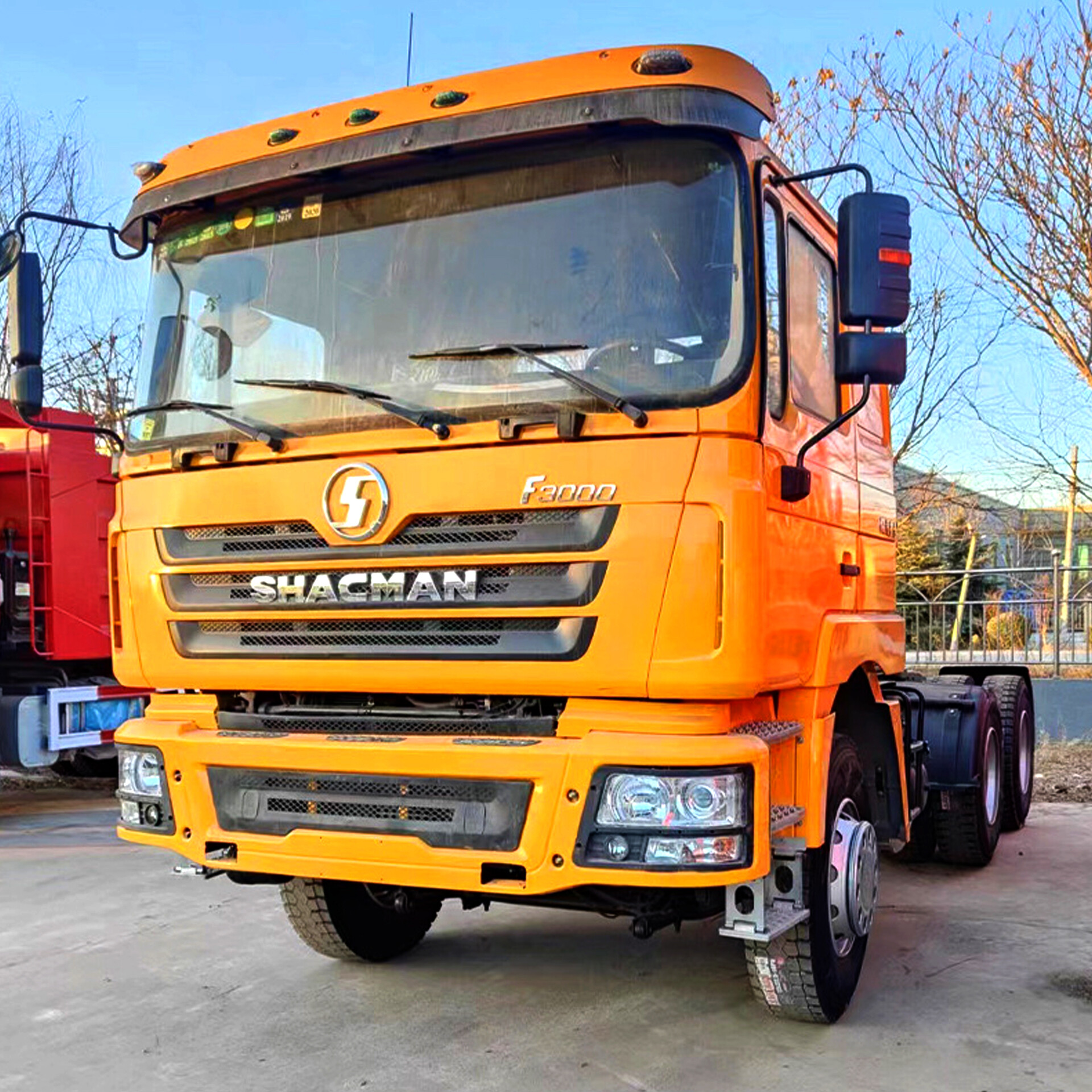 شاحنة شاكمان F3000 6X4 جديدة بالكامل