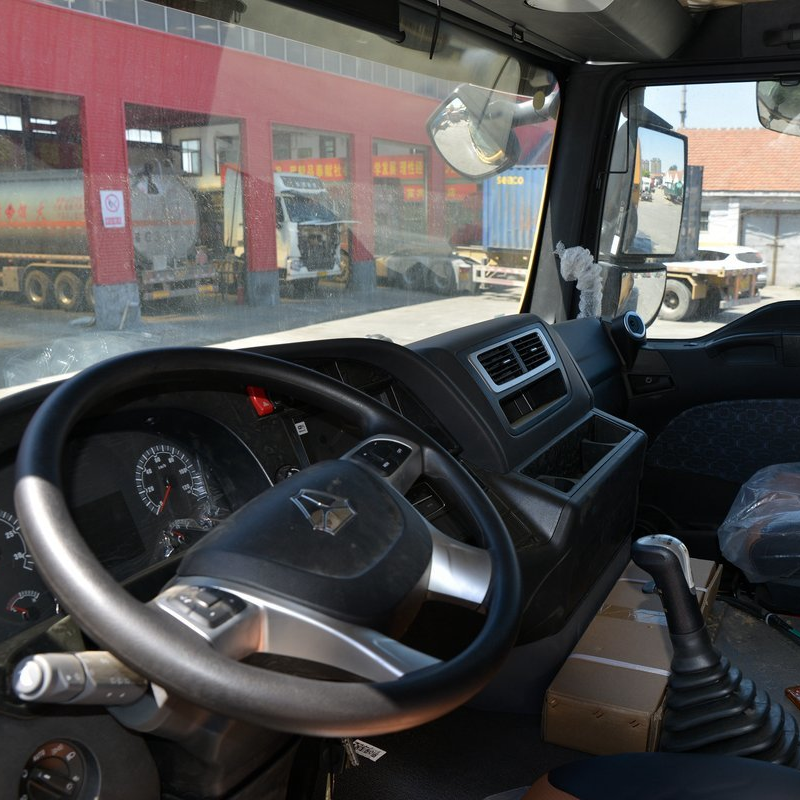 2023 شاحنة تفريغ Sinotruk SITRAK G7W 400 حصان 8X4 6.8 متر