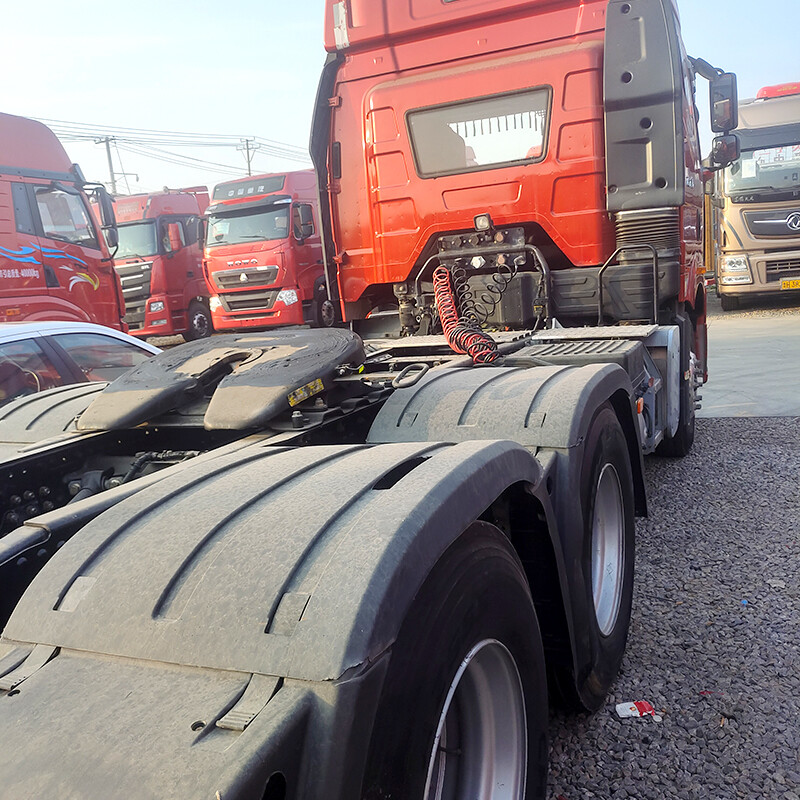 الصين فاو جيه فانغ J6P شاحنة ثقيلة 460 حصان 6X4 LHD جرار شاحنة