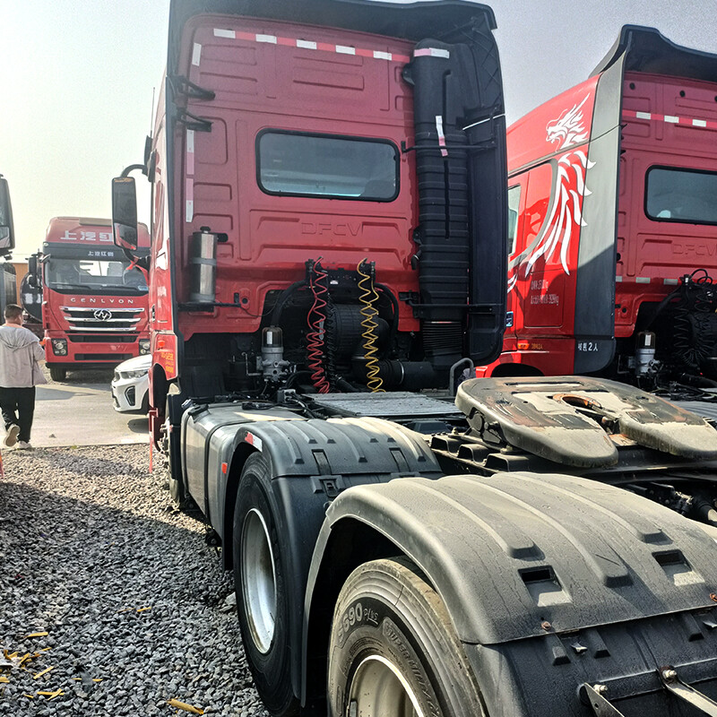 المورد المهني لرأس جرار دونجفنغ KX 6X4